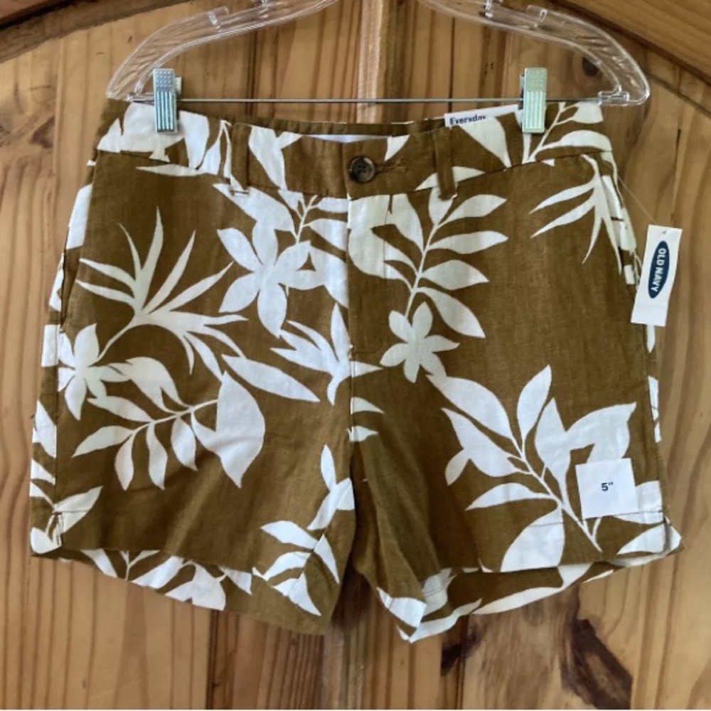Old Navy Brown and White Floral Linen-Blend Shorts